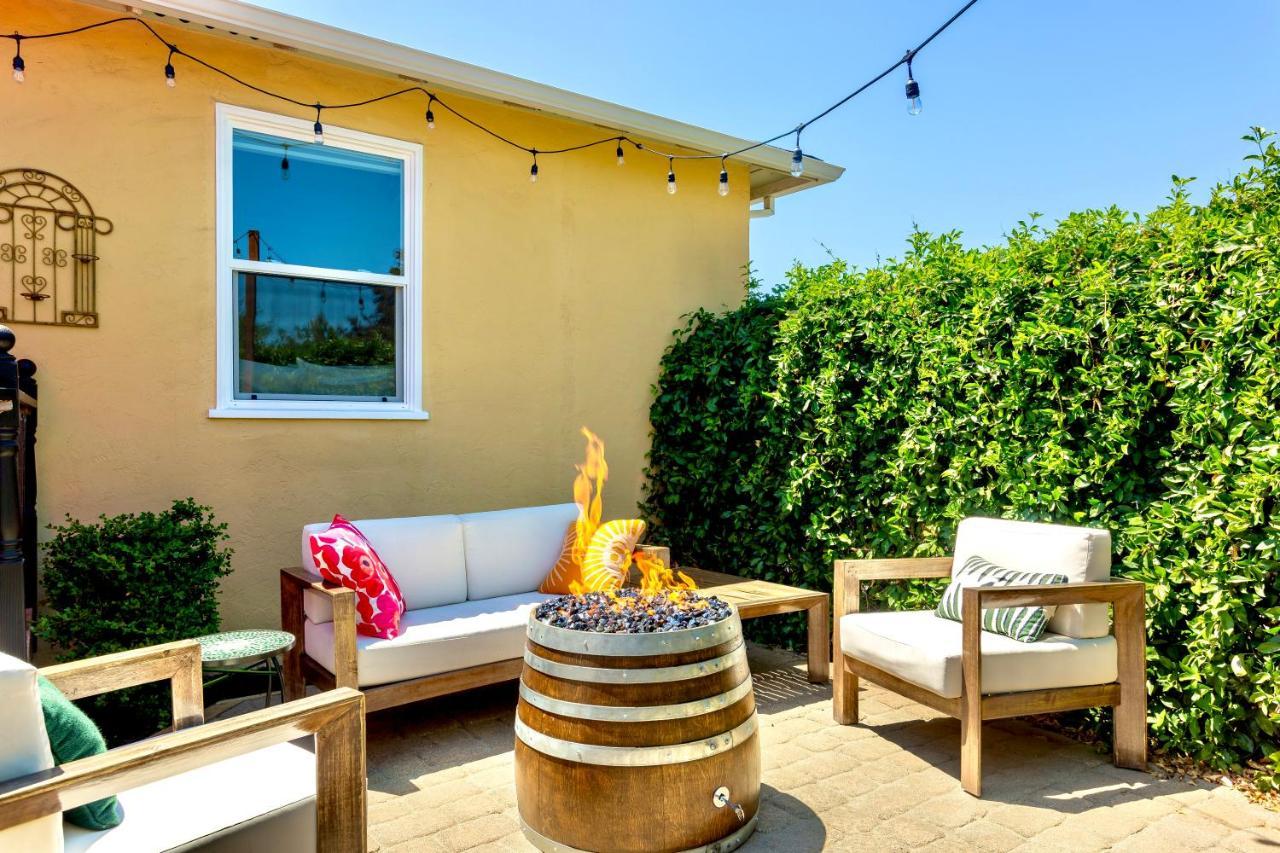 Spacious Renovated Petaluma Home- Pool Table, Fire Pit, Parking Экстерьер фото