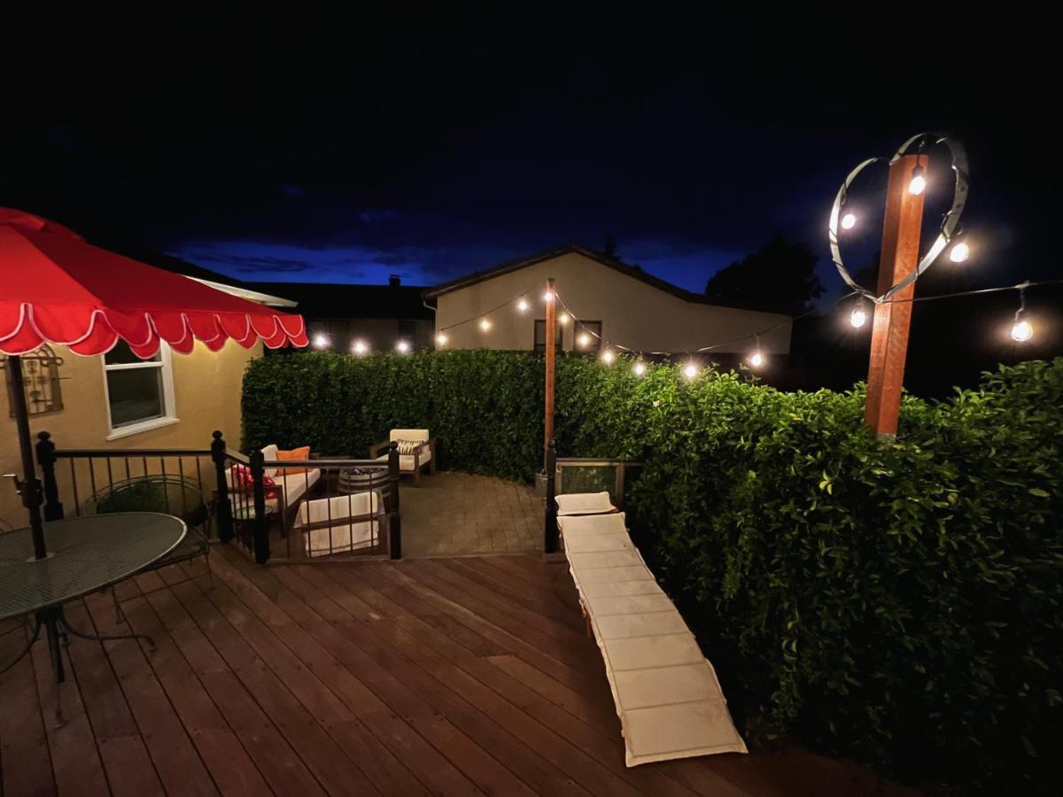 Spacious Renovated Petaluma Home- Pool Table, Fire Pit, Parking Экстерьер фото